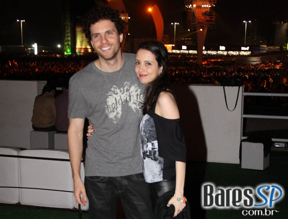 Rock brasileiro e internacional agitaram o penúltimo dia do Rock In Rio 2011 Rock brasileiro e internacional agitaram o penúltimo dia do Rock In Rio 2011