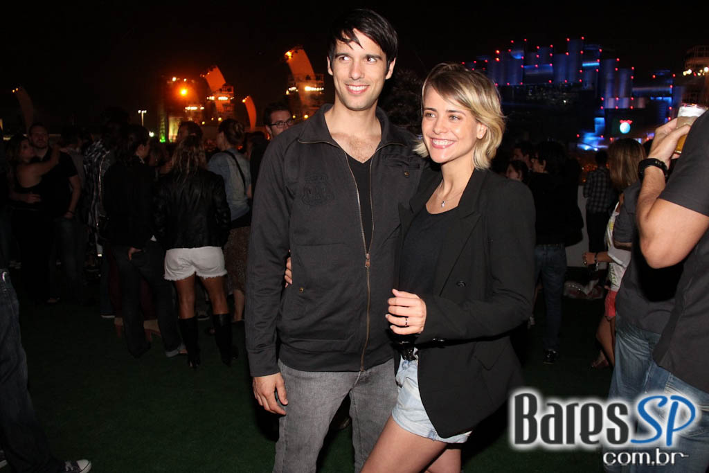 Rock brasileiro e internacional agitaram o penúltimo dia do Rock In Rio 2011 Rock brasileiro e internacional agitaram o penúltimo dia do Rock In Rio 2011