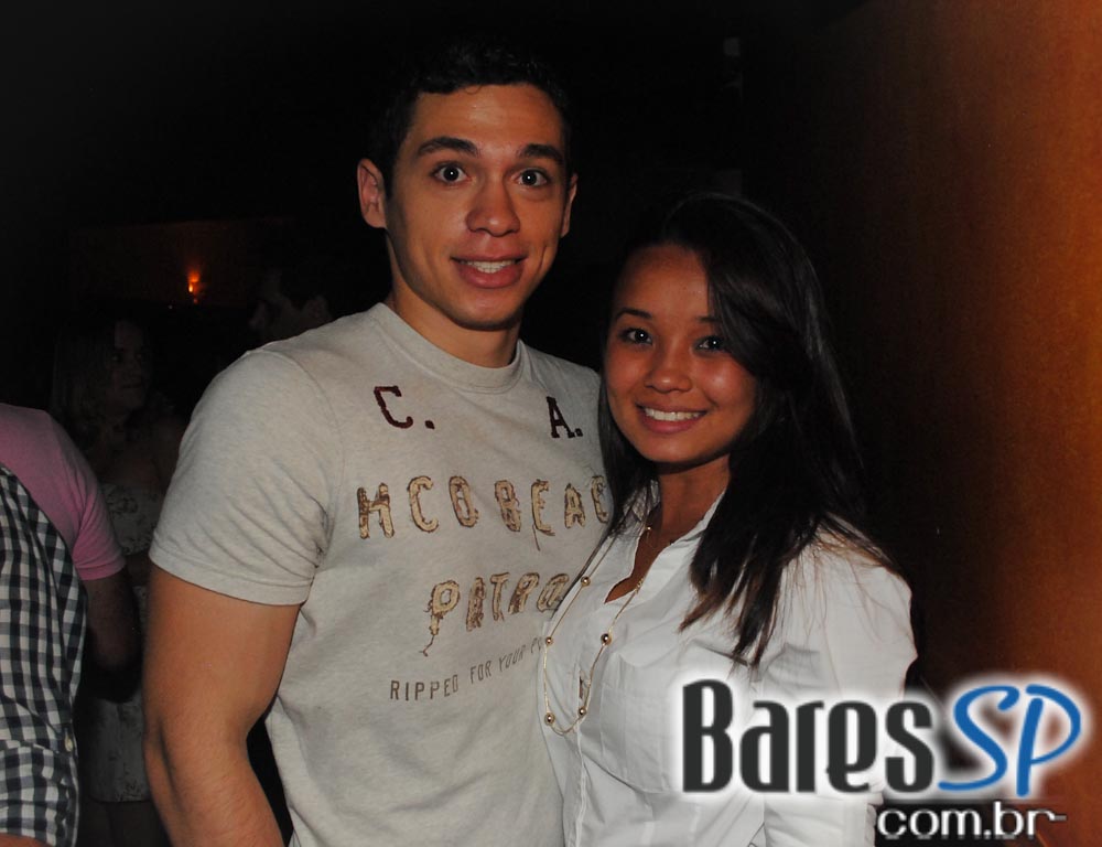 Bar BarO recebeu bandas Bubbles e Monk, na noite de sábado Bar BarO recebeu bandas Bubbles e Monk, na noite de sábado