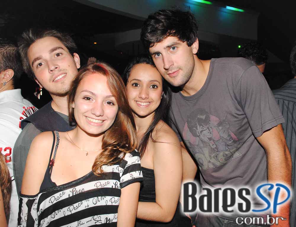 Bar BarO recebeu bandas Bubbles e Monk, na noite de sábado Bar BarO recebeu bandas Bubbles e Monk, na noite de sábado