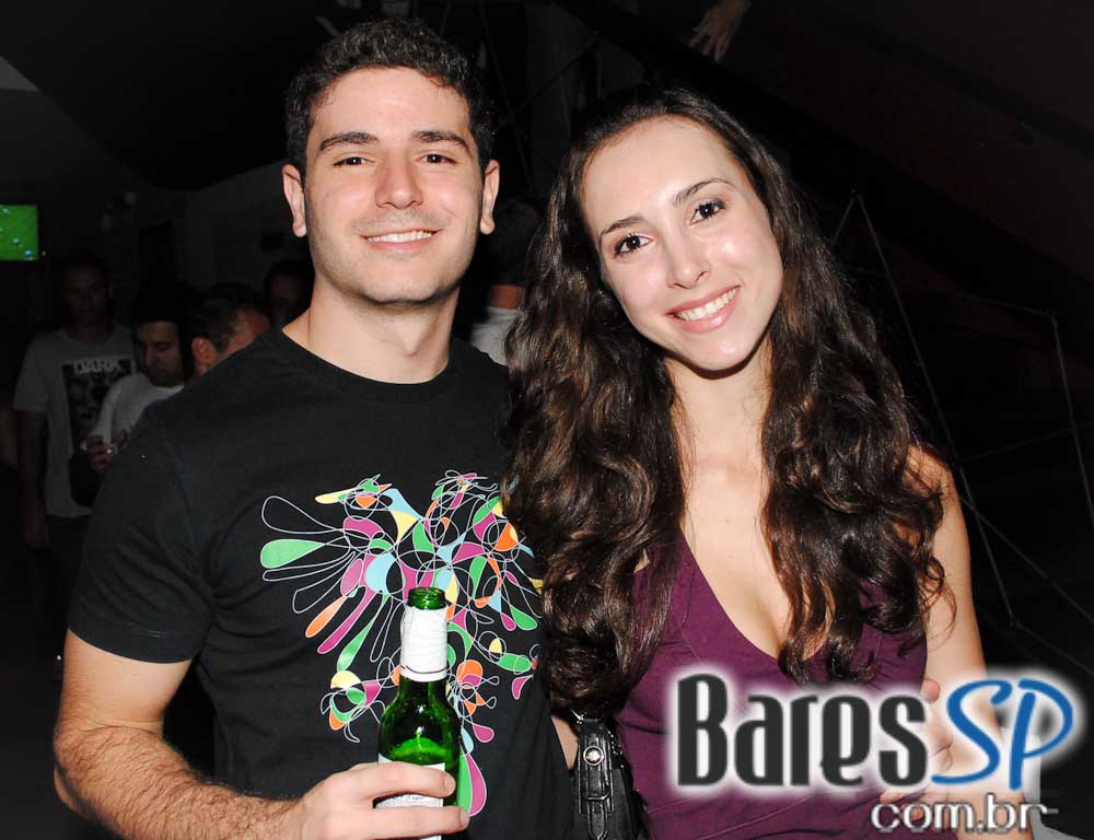 Bar BarO recebeu bandas Bubbles e Monk, na noite de sábado Bar BarO recebeu bandas Bubbles e Monk, na noite de sábado