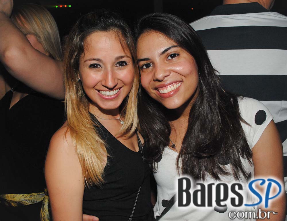 Bar BarO recebeu bandas Bubbles e Monk, na noite de sábado Bar BarO recebeu bandas Bubbles e Monk, na noite de sábado