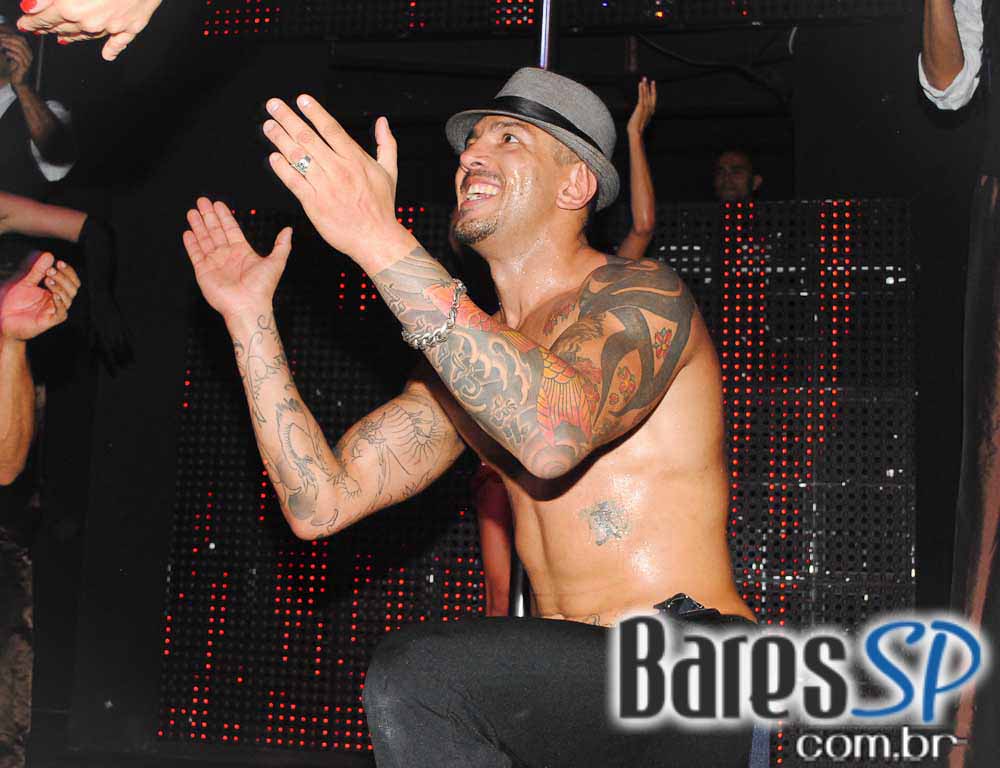 Nefertitti Club recebeu a cantora e revelação internacional, Nalaya Brown Nefertitti Club recebeu a cantora e revelação internacional, Nalaya Brown