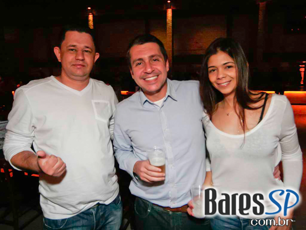 Todos a bordo, embarque de primeira classe na mais nova balada da zona oeste, Genoveva Todos a bordo, embarque de primeira classe na mais nova balada da zona oeste, Genoveva