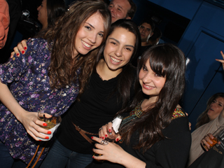 Blue Velvet teve festa Mix It Up! neste sábado