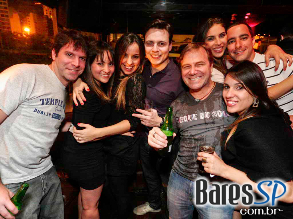 Véspera de feriado, teve noite Six Degrees no Lions Night Club Véspera de feriado, teve noite Six Degrees no Lions Night Club