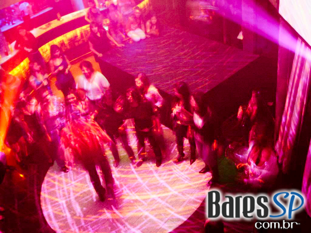 Quinta-feira teve festa especial para Elas na Boogie Disco Quinta-feira teve festa especial para Elas na Boogie Disco