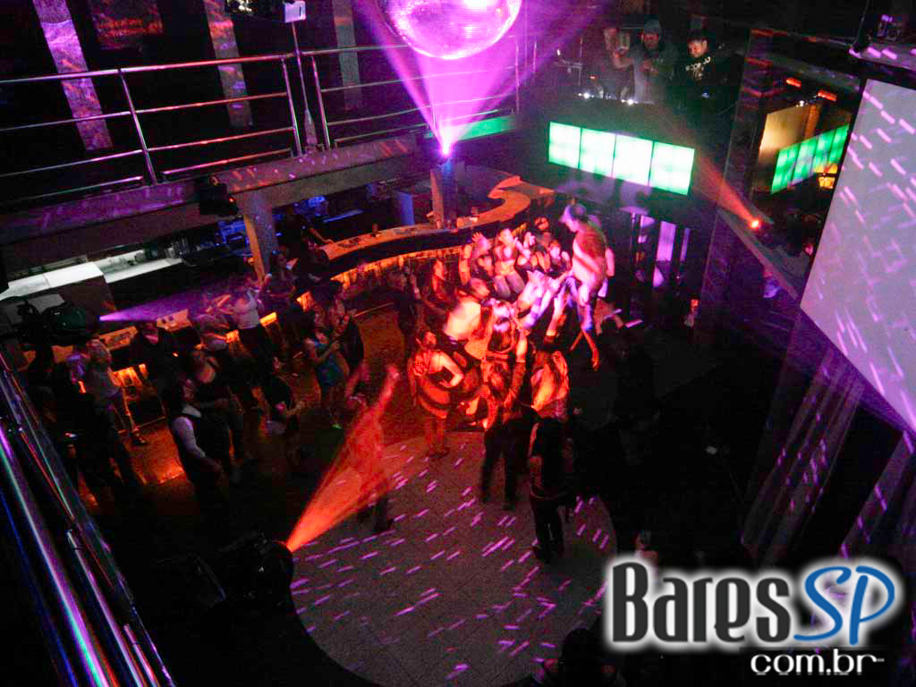 Quinta-feira teve festa especial para Elas na Boogie Disco Quinta-feira teve festa especial para Elas na Boogie Disco