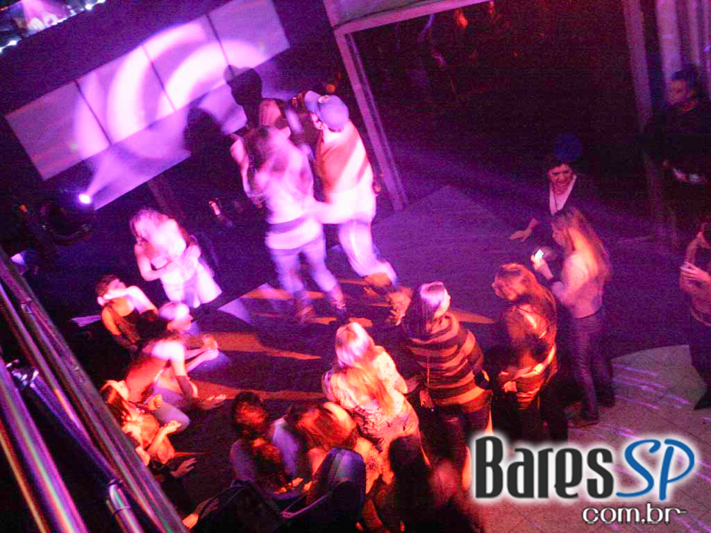 Quinta-feira teve festa especial para Elas na Boogie Disco Quinta-feira teve festa especial para Elas na Boogie Disco