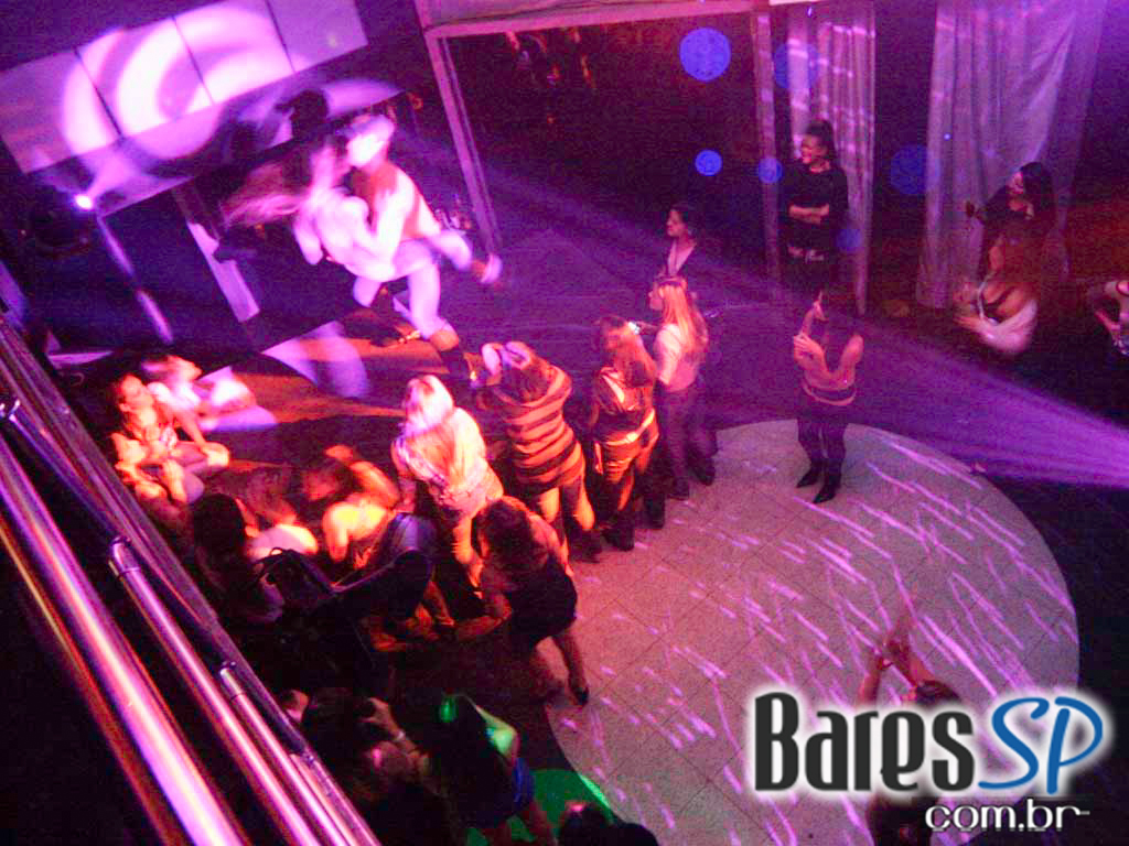 Quinta-feira teve festa especial para Elas na Boogie Disco Quinta-feira teve festa especial para Elas na Boogie Disco