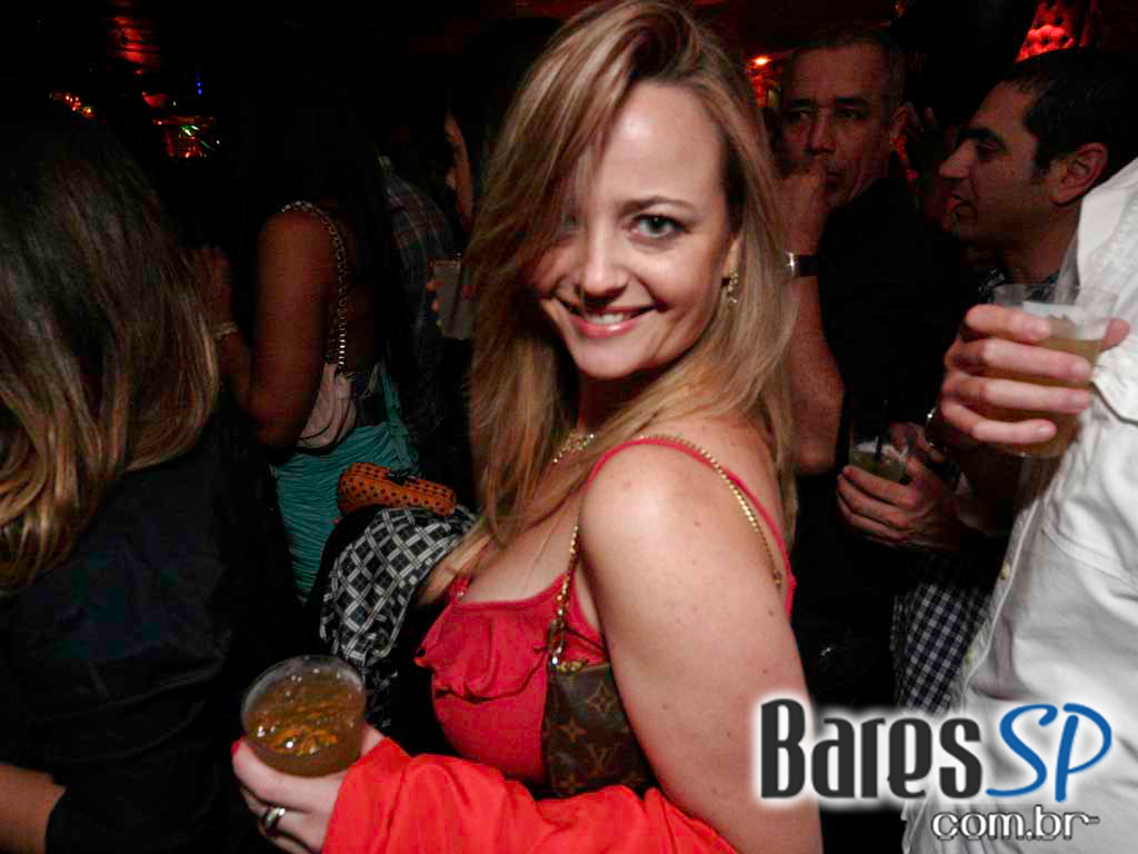 Kiss & Fly recebeu DJ americano Kaskade Kiss & Fly recebeu DJ americano Kaskade