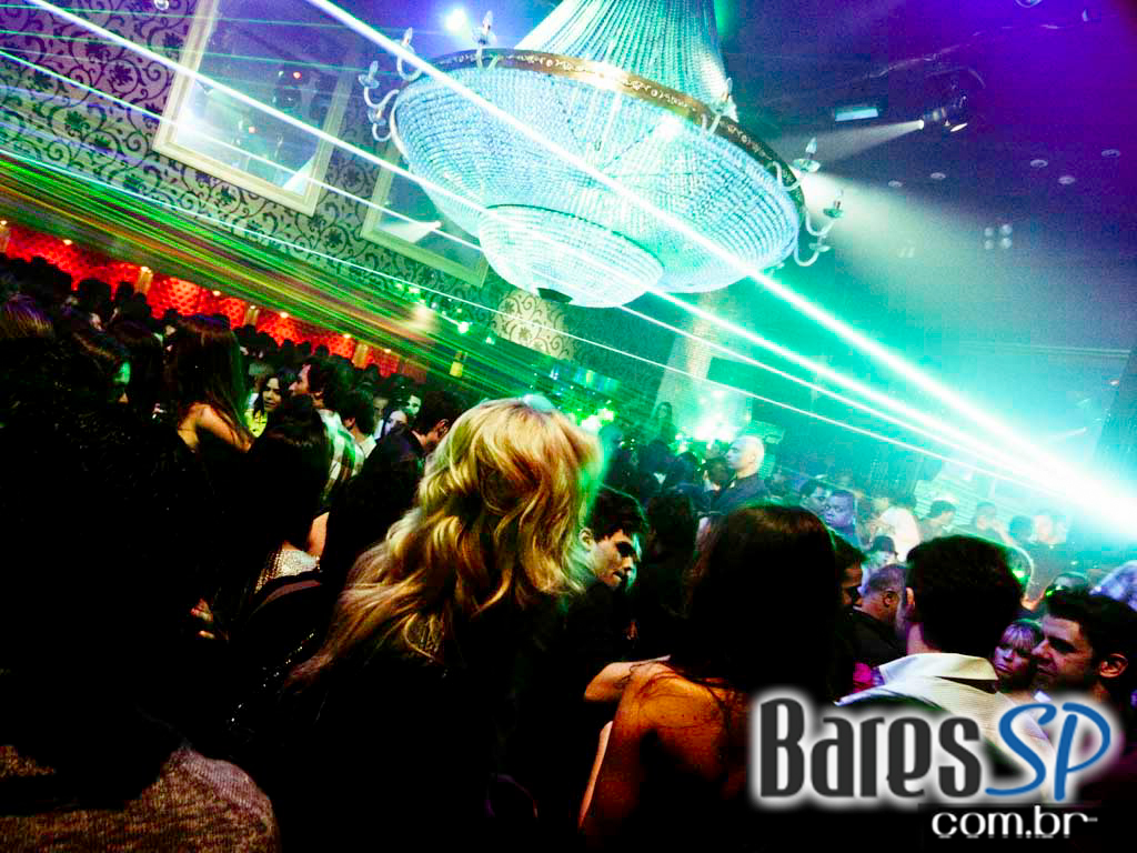 Kiss & Fly recebeu DJ americano Kaskade Kiss & Fly recebeu DJ americano Kaskade