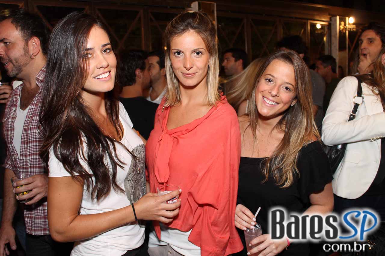 Mart´nália fez show na inauguração de mais uma unidade da Cervejaria Patriarca Mart´nália fez show na inauguração de mais uma unidade da Cervejaria Patriarca