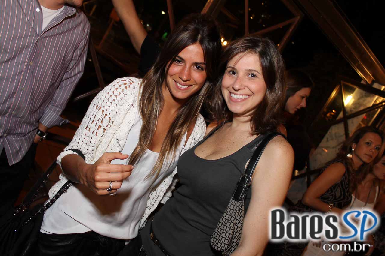 Mart´nália fez show na inauguração de mais uma unidade da Cervejaria Patriarca Mart´nália fez show na inauguração de mais uma unidade da Cervejaria Patriarca