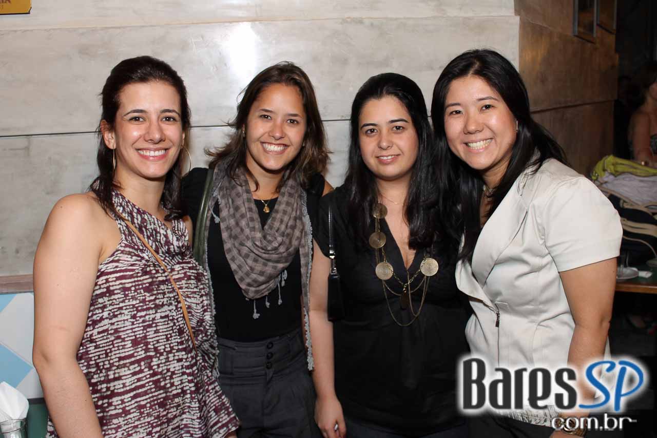 Mart´nália fez show na inauguração de mais uma unidade da Cervejaria Patriarca Mart´nália fez show na inauguração de mais uma unidade da Cervejaria Patriarca