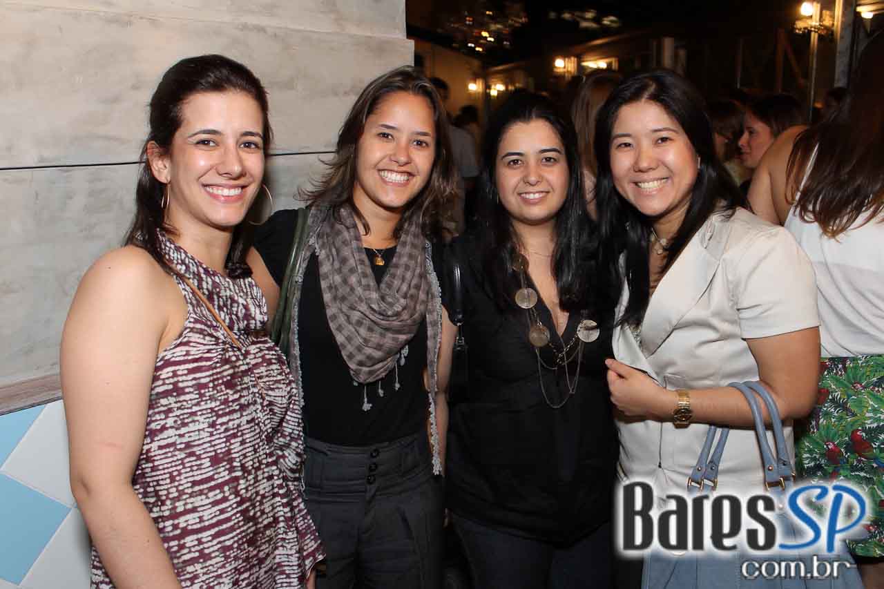 Mart´nália fez show na inauguração de mais uma unidade da Cervejaria Patriarca Mart´nália fez show na inauguração de mais uma unidade da Cervejaria Patriarca