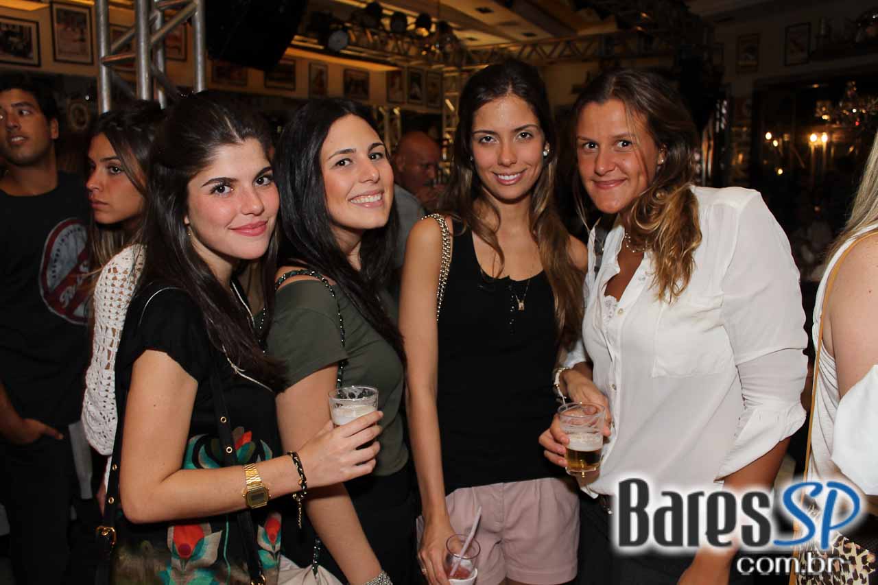 Mart´nália fez show na inauguração de mais uma unidade da Cervejaria Patriarca Mart´nália fez show na inauguração de mais uma unidade da Cervejaria Patriarca