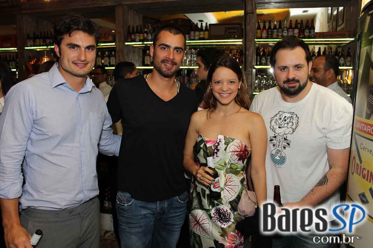 Mart´nália fez show na inauguração de mais uma unidade da Cervejaria Patriarca Mart´nália fez show na inauguração de mais uma unidade da Cervejaria Patriarca