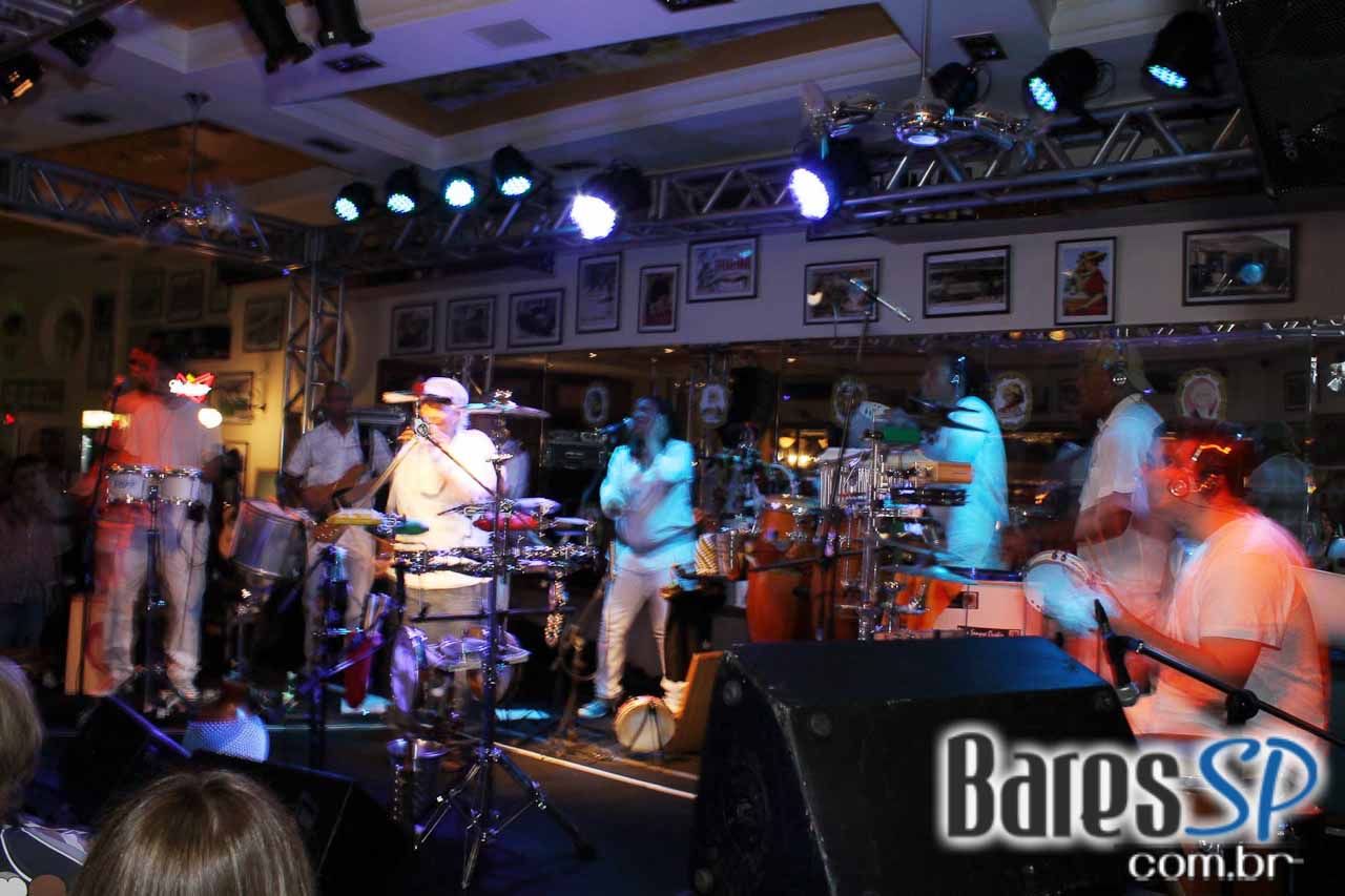 Mart´nália fez show na inauguração de mais uma unidade da Cervejaria Patriarca Mart´nália fez show na inauguração de mais uma unidade da Cervejaria Patriarca