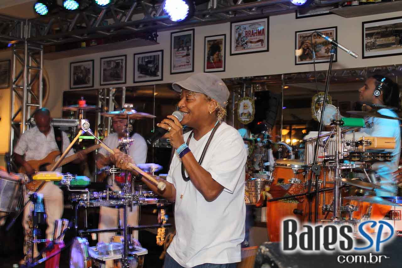 Mart´nália fez show na inauguração de mais uma unidade da Cervejaria Patriarca Mart´nália fez show na inauguração de mais uma unidade da Cervejaria Patriarca