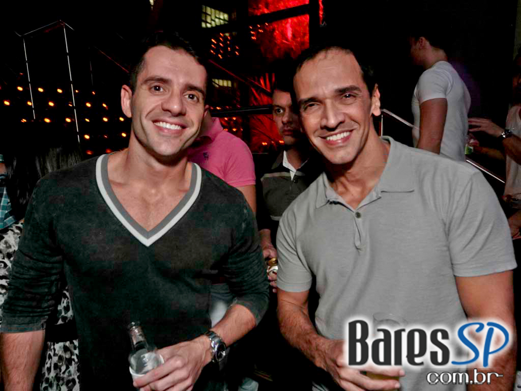 The Society apresentou nessa sexta a banda americana OK Go The Society apresentou nessa sexta a banda americana OK Go