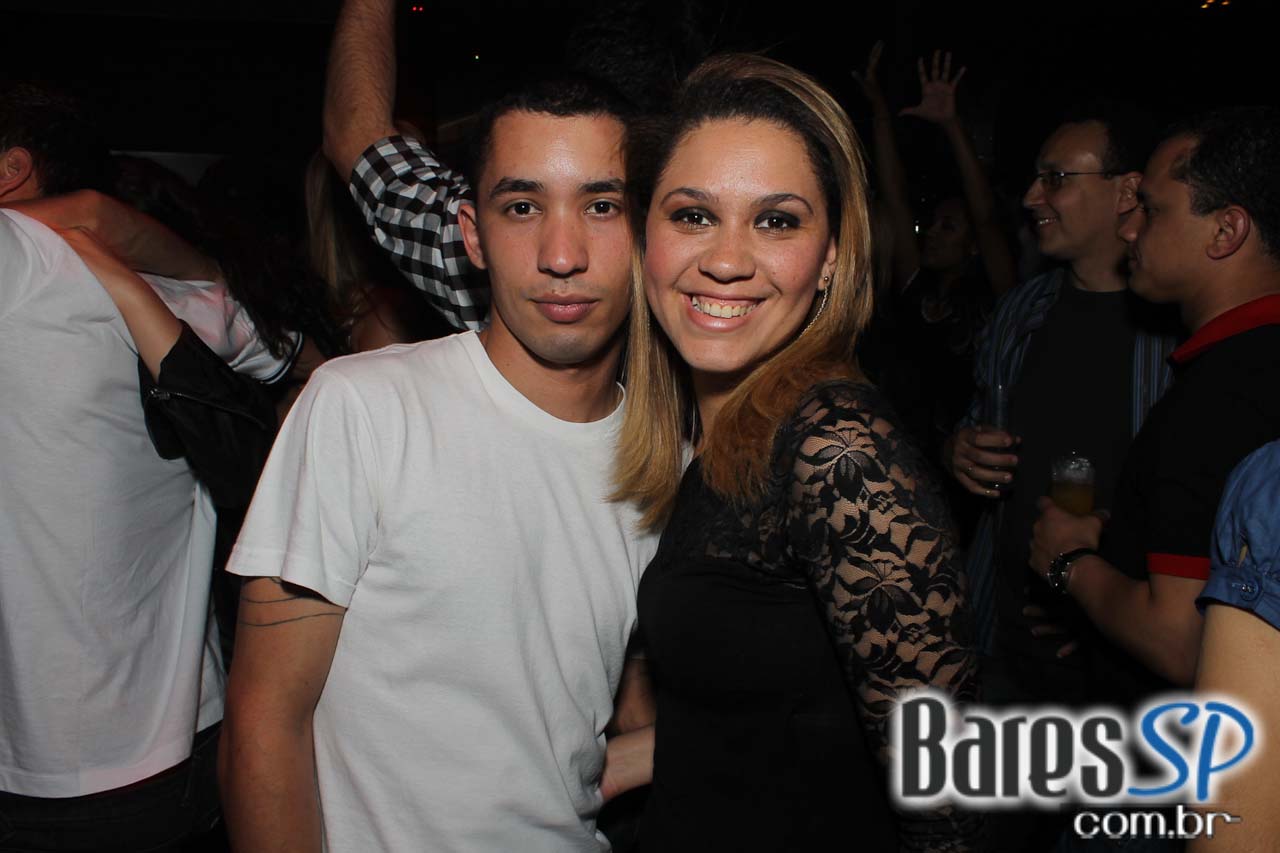 Cabaret recebeu convidado especial para esquentar a noite de sábado Cabaret recebeu convidado especial para esquentar a noite de sábado