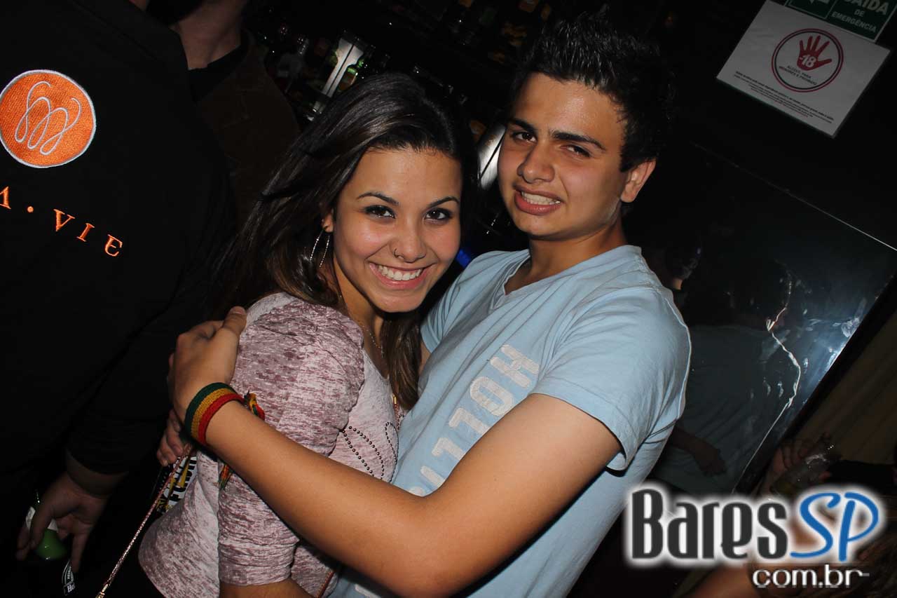 Cabaret recebeu convidado especial para esquentar a noite de sábado Cabaret recebeu convidado especial para esquentar a noite de sábado