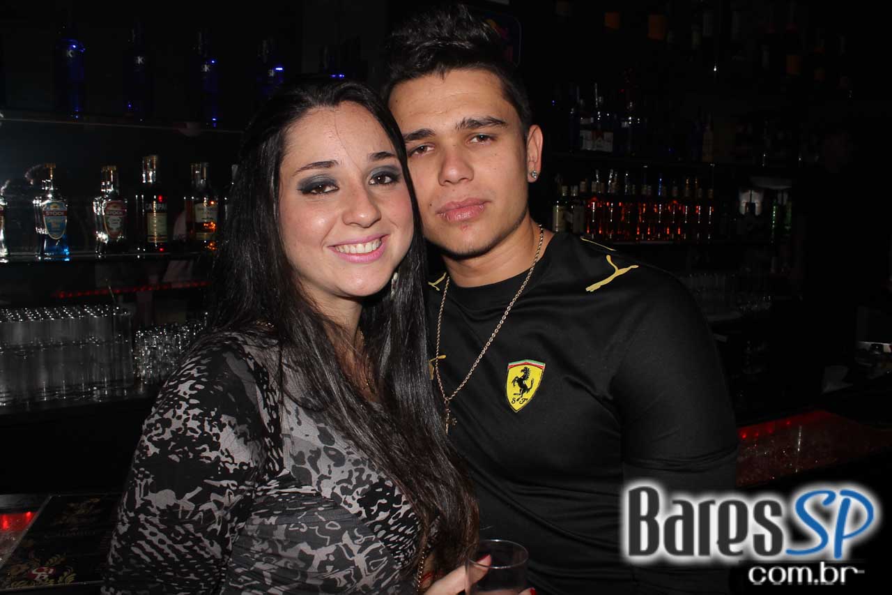 Cabaret recebeu convidado especial para esquentar a noite de sábado Cabaret recebeu convidado especial para esquentar a noite de sábado