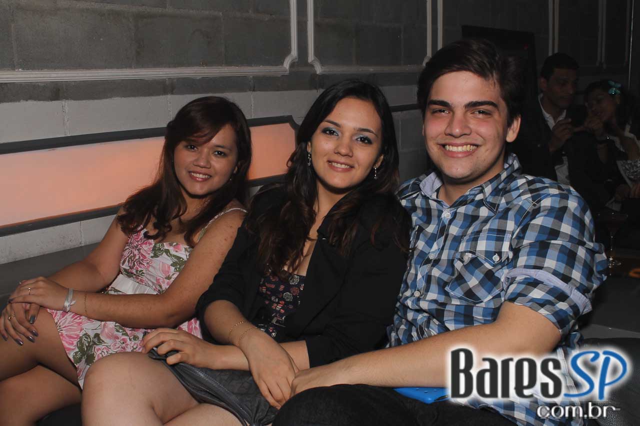 Domingo foi dia de Club Sonique com a apresentação de diversos DJs Domingo foi dia de Club Sonique com a apresentação de diversos DJs