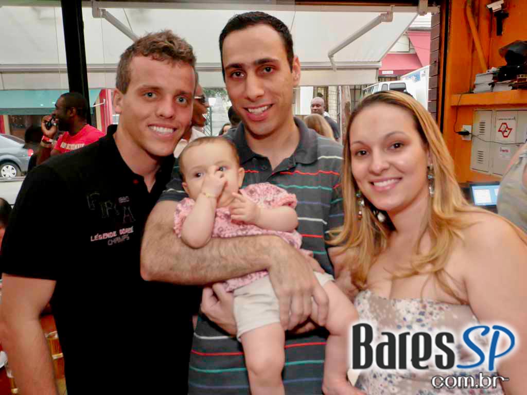 Cardápio variado e convidados especiais no Boteco Santa Laura Cardápio variado e convidados especiais no Boteco Santa Laura