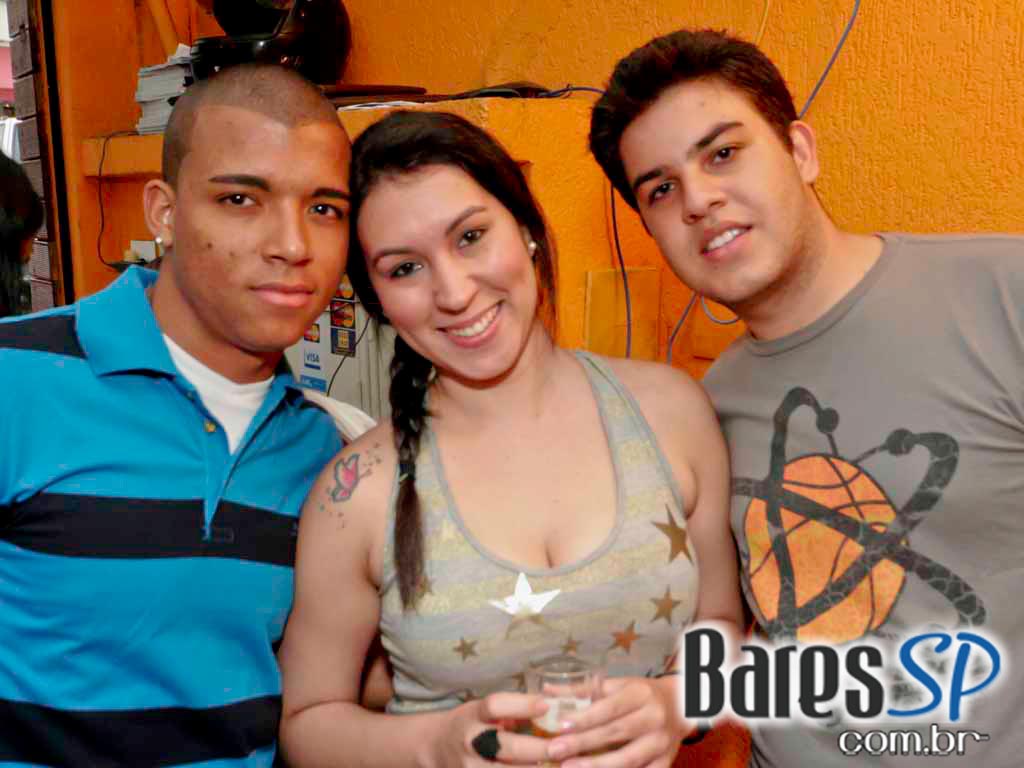 Cardápio variado e convidados especiais no Boteco Santa Laura Cardápio variado e convidados especiais no Boteco Santa Laura