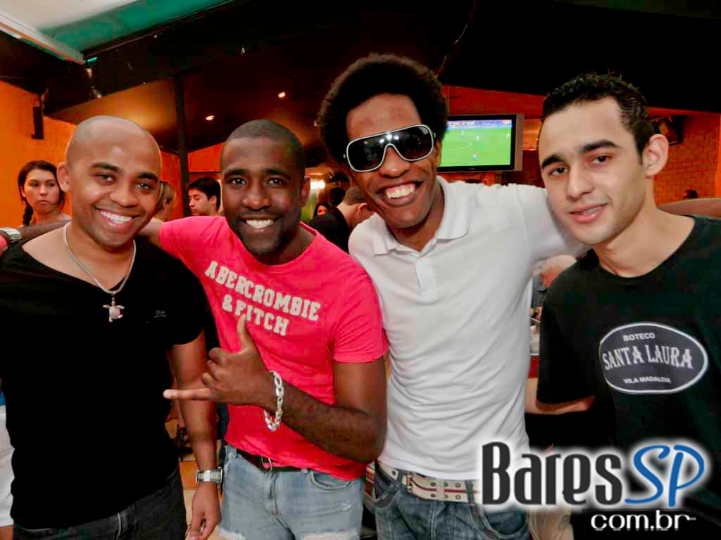 Cardápio variado e convidados especiais no Boteco Santa Laura Cardápio variado e convidados especiais no Boteco Santa Laura