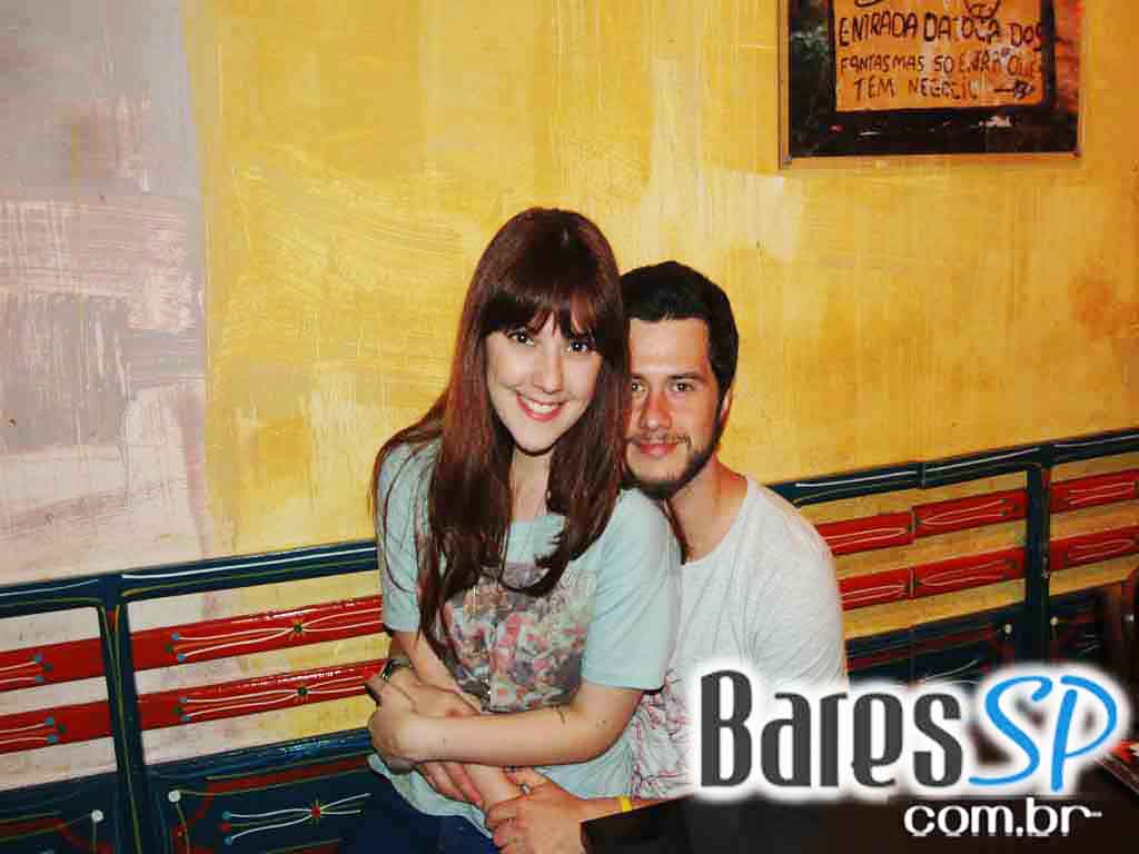 Quarta-Feira foi dia de happy hours no Bar Exquisito, na Bela Cintra Quarta-Feira foi dia de happy hours no Bar Exquisito, na Bela Cintra