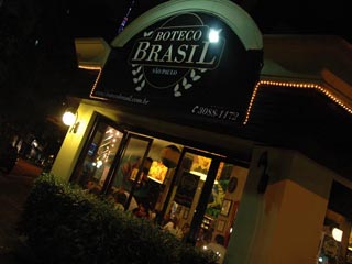 Happy Hour de Quarta é no Boteco Brasil, na Alameda Santos, com chopp Brahma