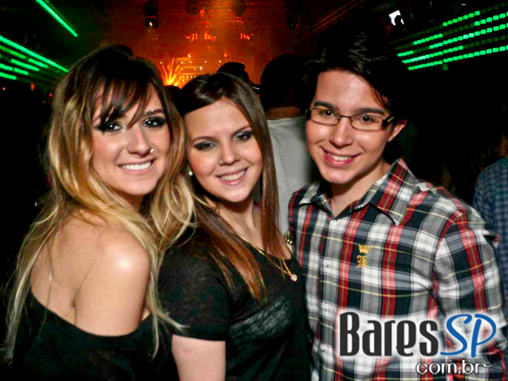 Festival multidisciplinar em formato beta aconteceu em São Paulo com o tema “Save the Dance” Festival multidisciplinar em formato beta aconteceu em São Paulo com o tema “Save the Dance”