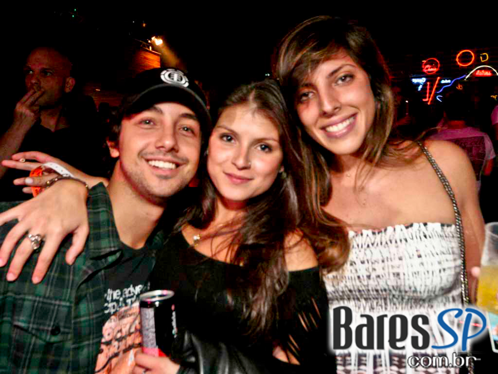 Festival multidisciplinar em formato beta aconteceu em São Paulo com o tema “Save the Dance” Festival multidisciplinar em formato beta aconteceu em São Paulo com o tema “Save the Dance”