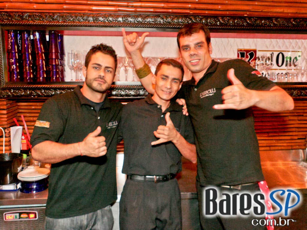 L'Absolu recebeu show acústico com músico Rodrigo Reys L'Absolu recebeu show acústico com músico Rodrigo Reys