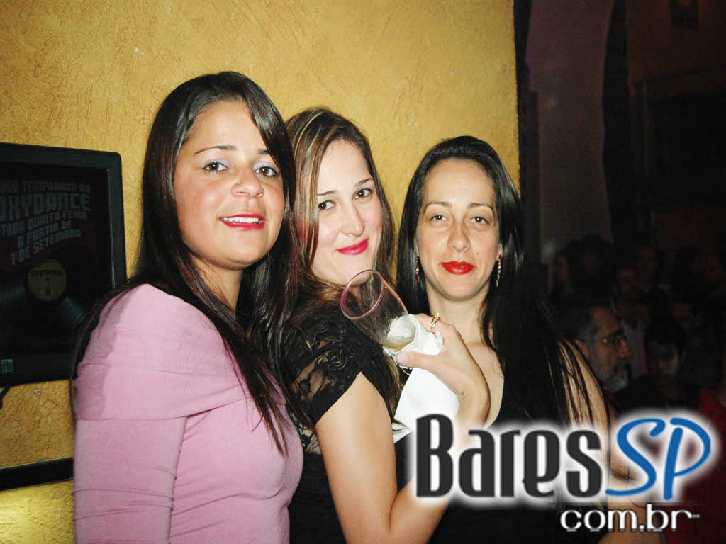 Papagaio Vintém recebeu o som da dupla João Marcos e Alessandro - Ação Unisal 2011 Papagaio Vintém recebeu o som da dupla João Marcos e Alessandro - Ação Unisal 2011