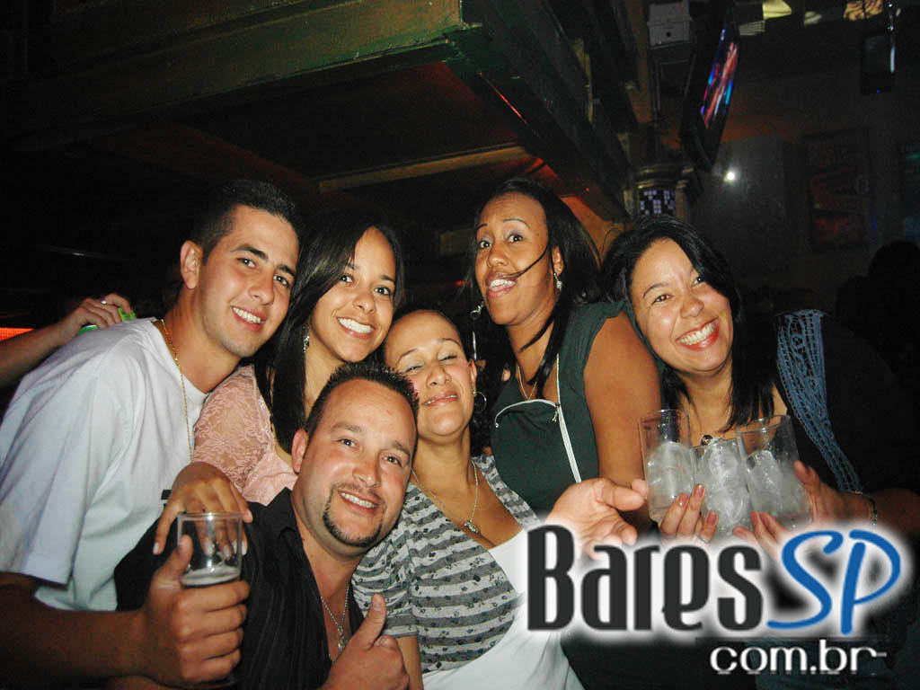 Papagaio Vintém recebeu o som da dupla João Marcos e Alessandro - Ação Unisal 2011 Papagaio Vintém recebeu o som da dupla João Marcos e Alessandro - Ação Unisal 2011