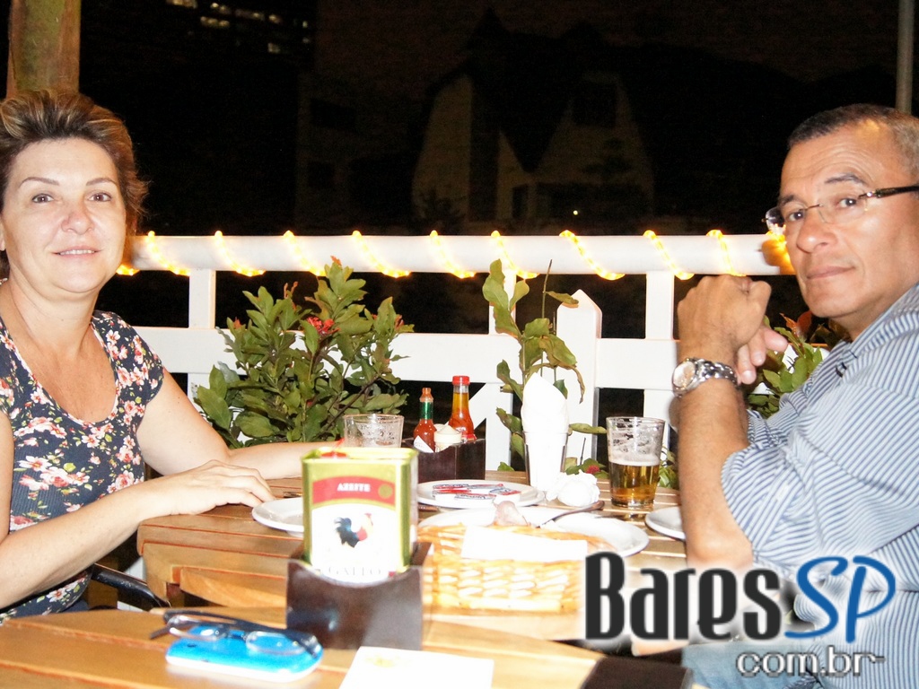 No Bar do Juarez, em Pinheiros, teve Happy Hour com Camarão e chopp Brahma. No Bar do Juarez, em Pinheiros, teve Happy Hour com Camarão e chopp Brahma.