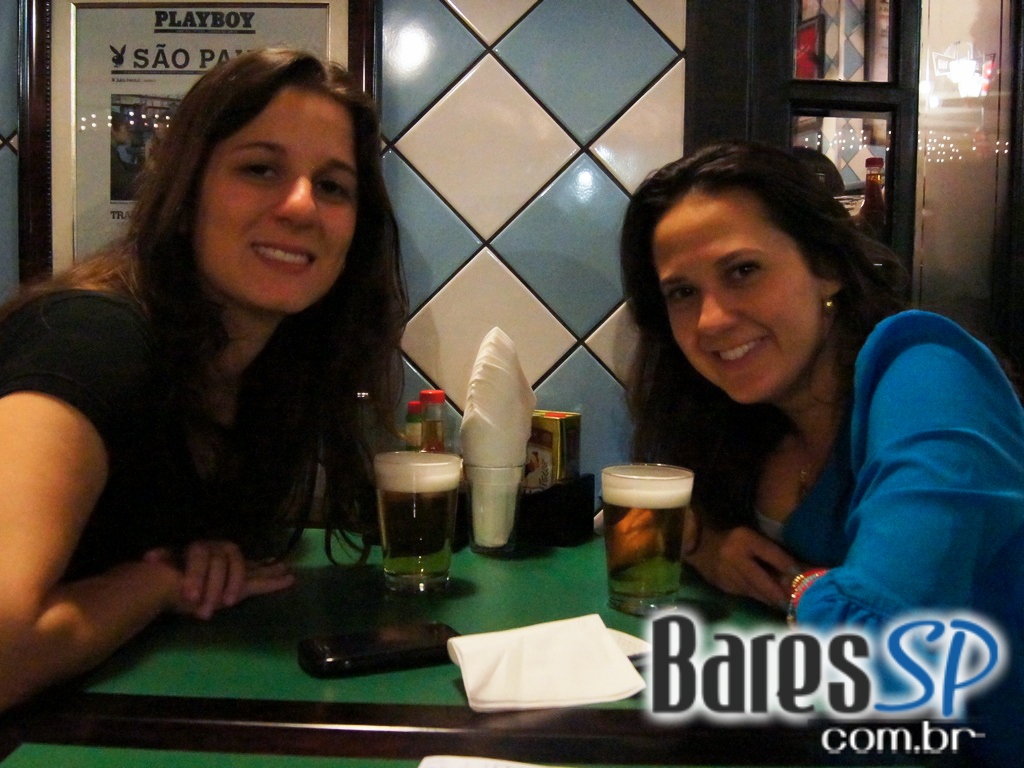 No Bar do Juarez, em Pinheiros, teve Happy Hour com Camarão e chopp Brahma. No Bar do Juarez, em Pinheiros, teve Happy Hour com Camarão e chopp Brahma.