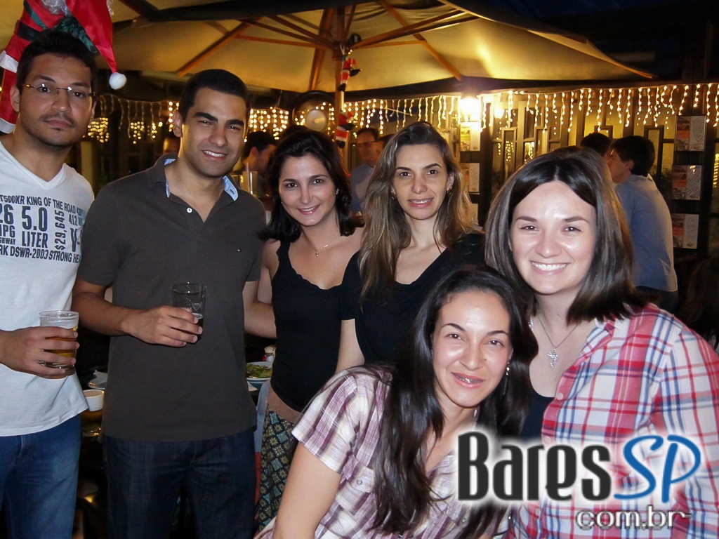 No Bar do Juarez, em Pinheiros, teve Happy Hour com Camarão e chopp Brahma. No Bar do Juarez, em Pinheiros, teve Happy Hour com Camarão e chopp Brahma.