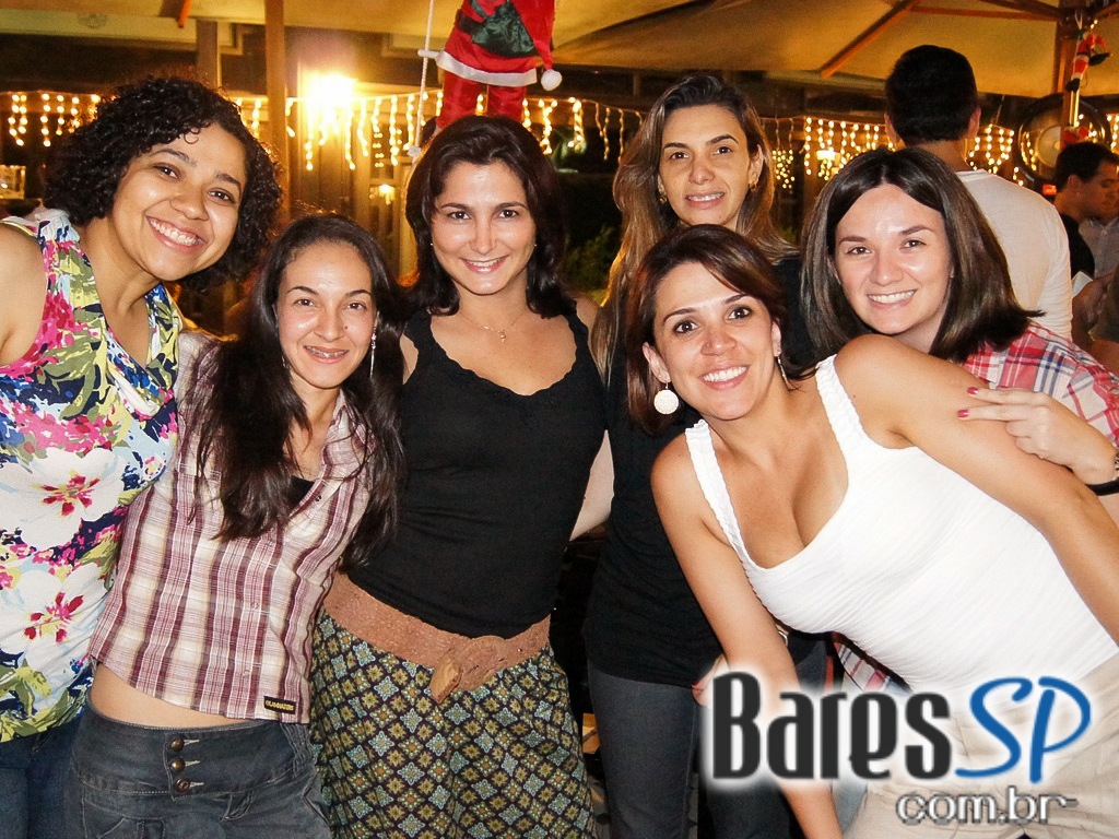 No Bar do Juarez, em Pinheiros, teve Happy Hour com Camarão e chopp Brahma. No Bar do Juarez, em Pinheiros, teve Happy Hour com Camarão e chopp Brahma.