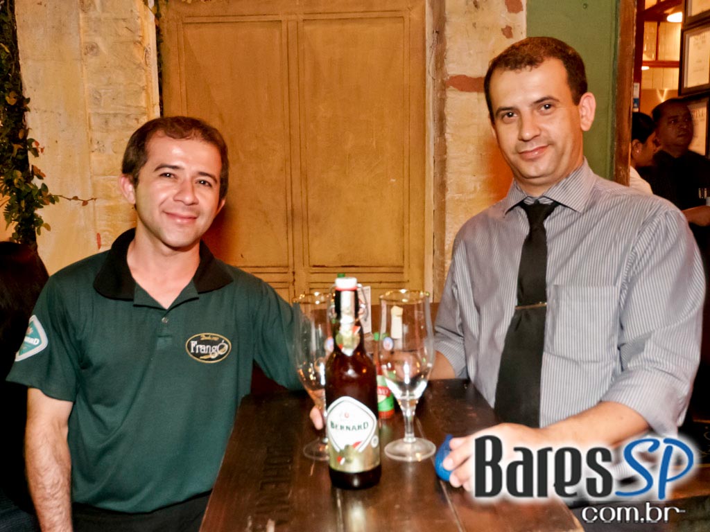 Frangó Bar apresentou grande variedade de pratos no cardápio - Ação Unisal 2011 Frangó Bar apresentou grande variedade de pratos no cardápio - Ação Unisal 2011