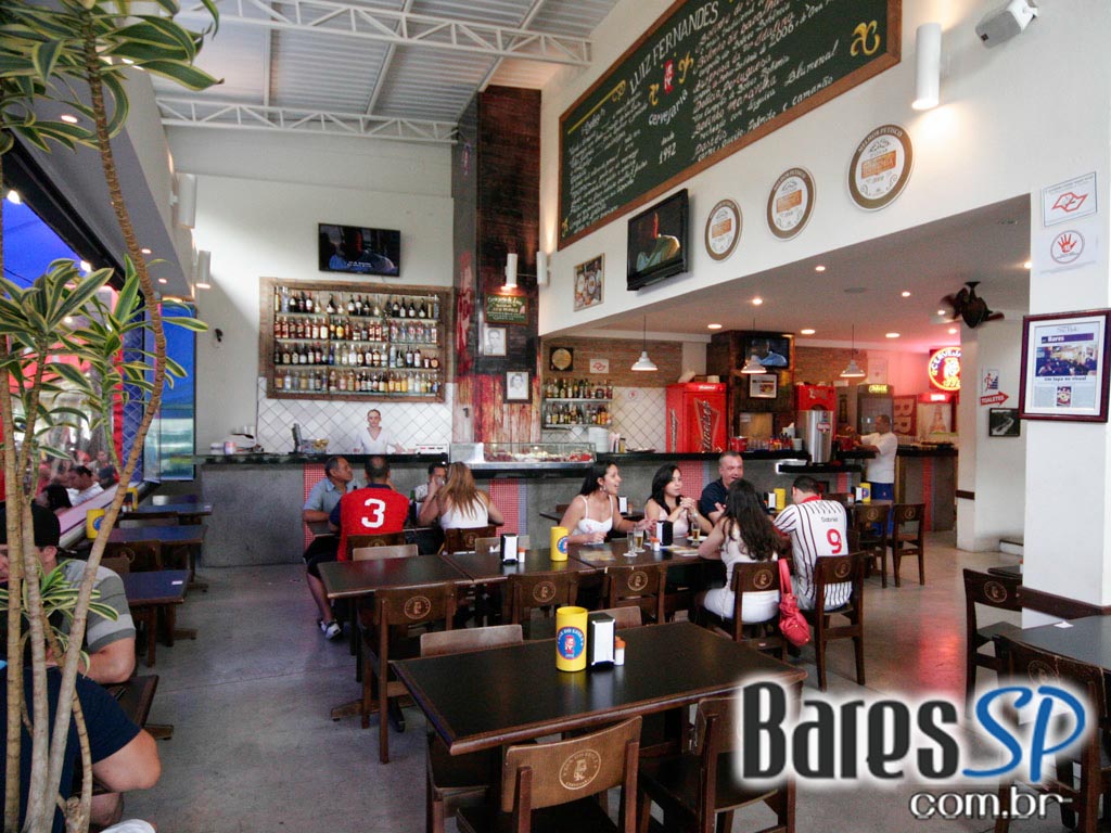 Cervejaria do Luiz Fernandes apresentou um cardápio variado no domingo - Ação Unisal 2011 Cervejaria do Luiz Fernandes apresentou um cardápio variado no domingo - Ação Unisal 2011