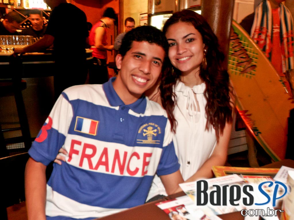 Villa Vintém apresentou uma noite repleta de música com participação da banda DJorges - Ação Unisal 2011 Villa Vintém apresentou uma noite repleta de música com participação da banda DJorges - Ação Unisal 2011