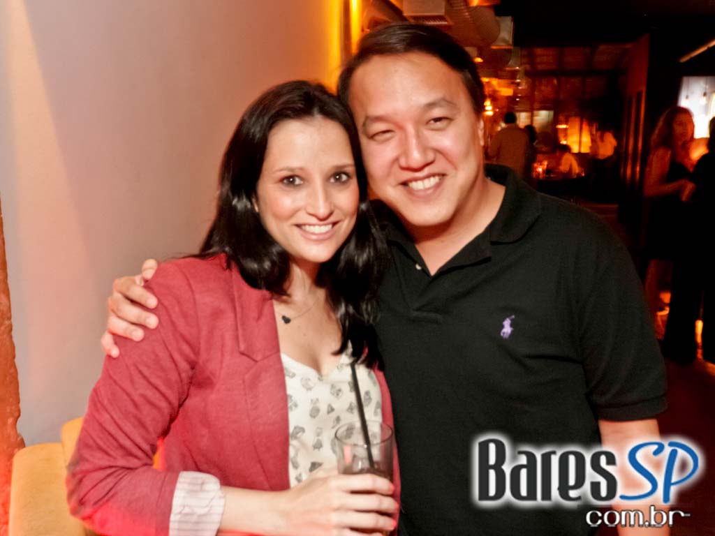 8 Bar recebeu neste sábado o DJ Marcelinho 8 Bar recebeu neste sábado o DJ Marcelinho