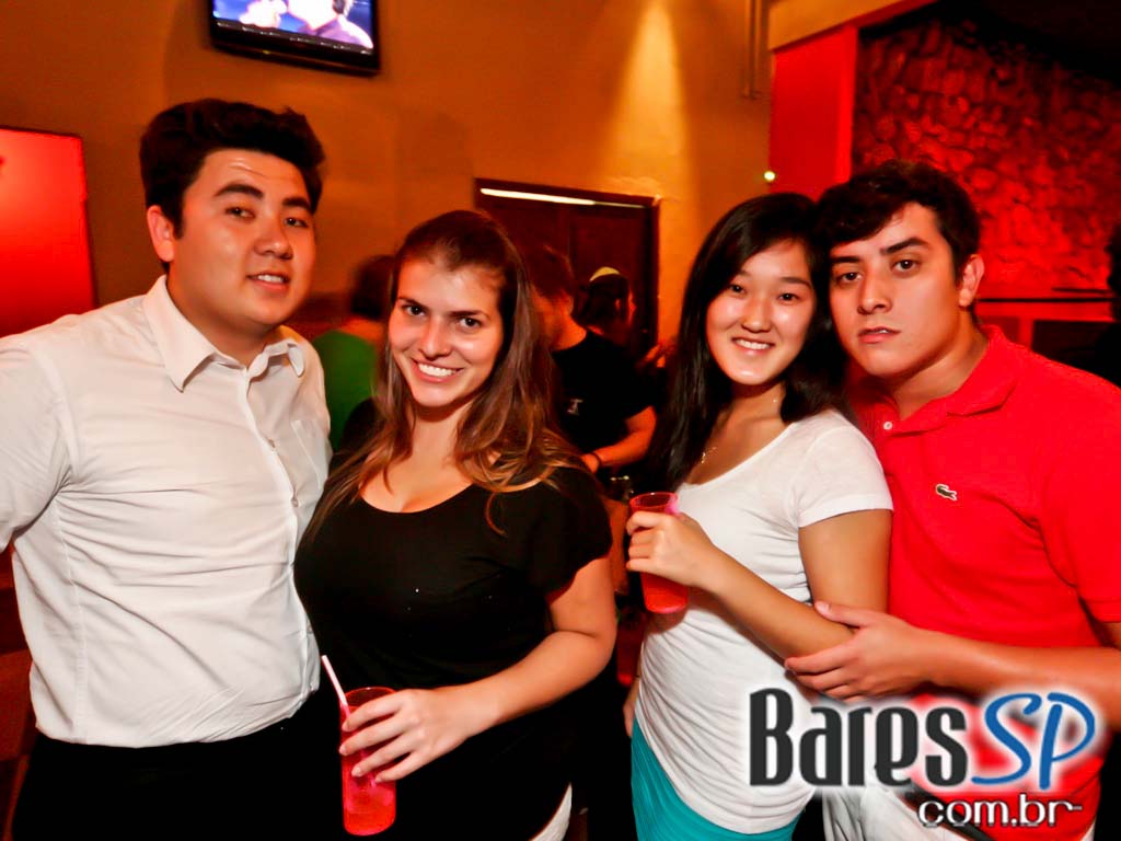 Boteco Pellegrino foi inaugurado nesta quarta com show de Lucylla & Lucyana Boteco Pellegrino foi inaugurado nesta quarta com show de Lucylla & Lucyana