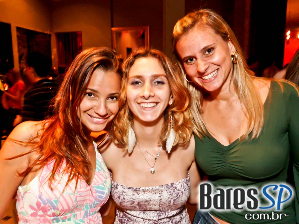 Boteco Pellegrino foi inaugurado nesta quarta com show de Lucylla & Lucyana Boteco Pellegrino foi inaugurado nesta quarta com show de Lucylla & Lucyana