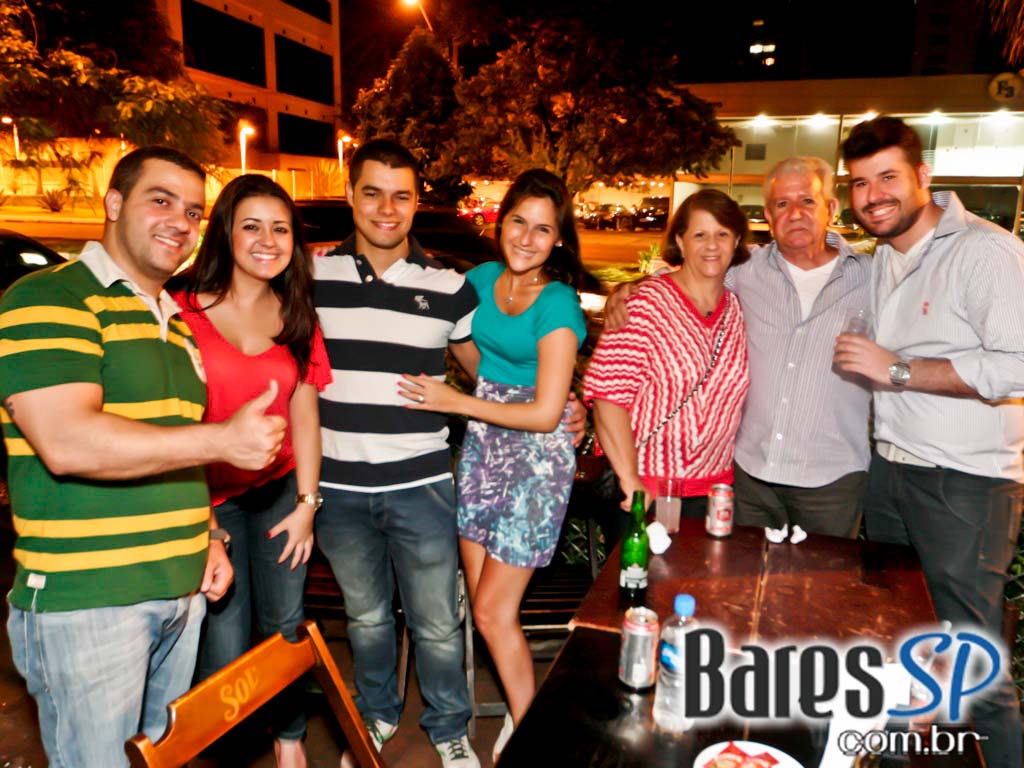 Boteco Pellegrino foi inaugurado nesta quarta com show de Lucylla & Lucyana Boteco Pellegrino foi inaugurado nesta quarta com show de Lucylla & Lucyana